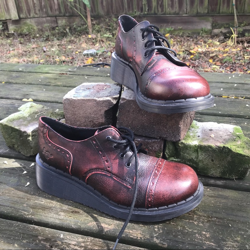Dr. Martens 3a31 Burgundy Oxford Wedges